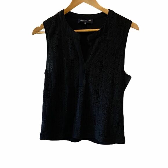 JONES NEW YORK Black Eyelet Lace Sleeveless Tank M - Picture 1 of 6
